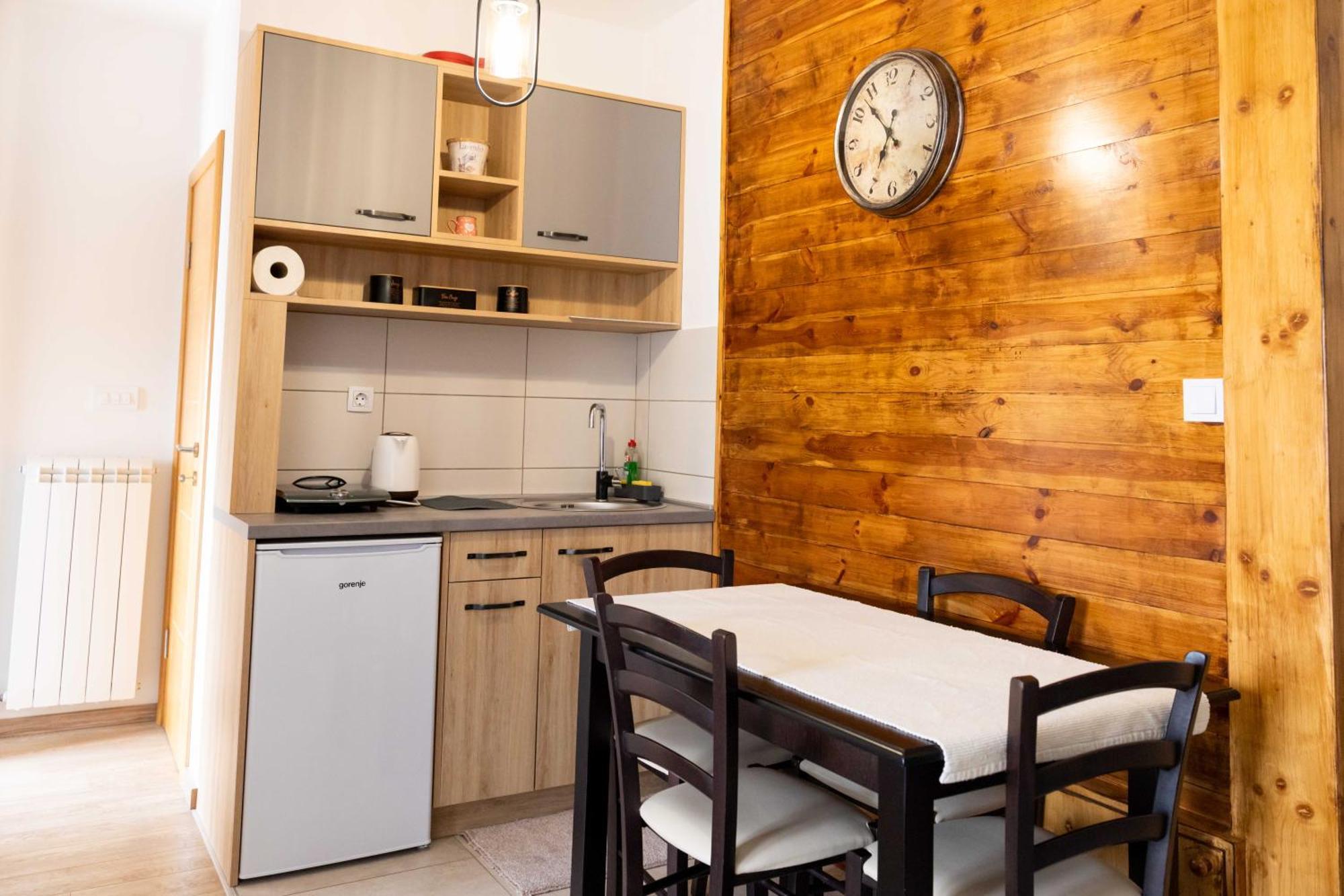 Apartmani 1490 Žabljak Exteriör bild